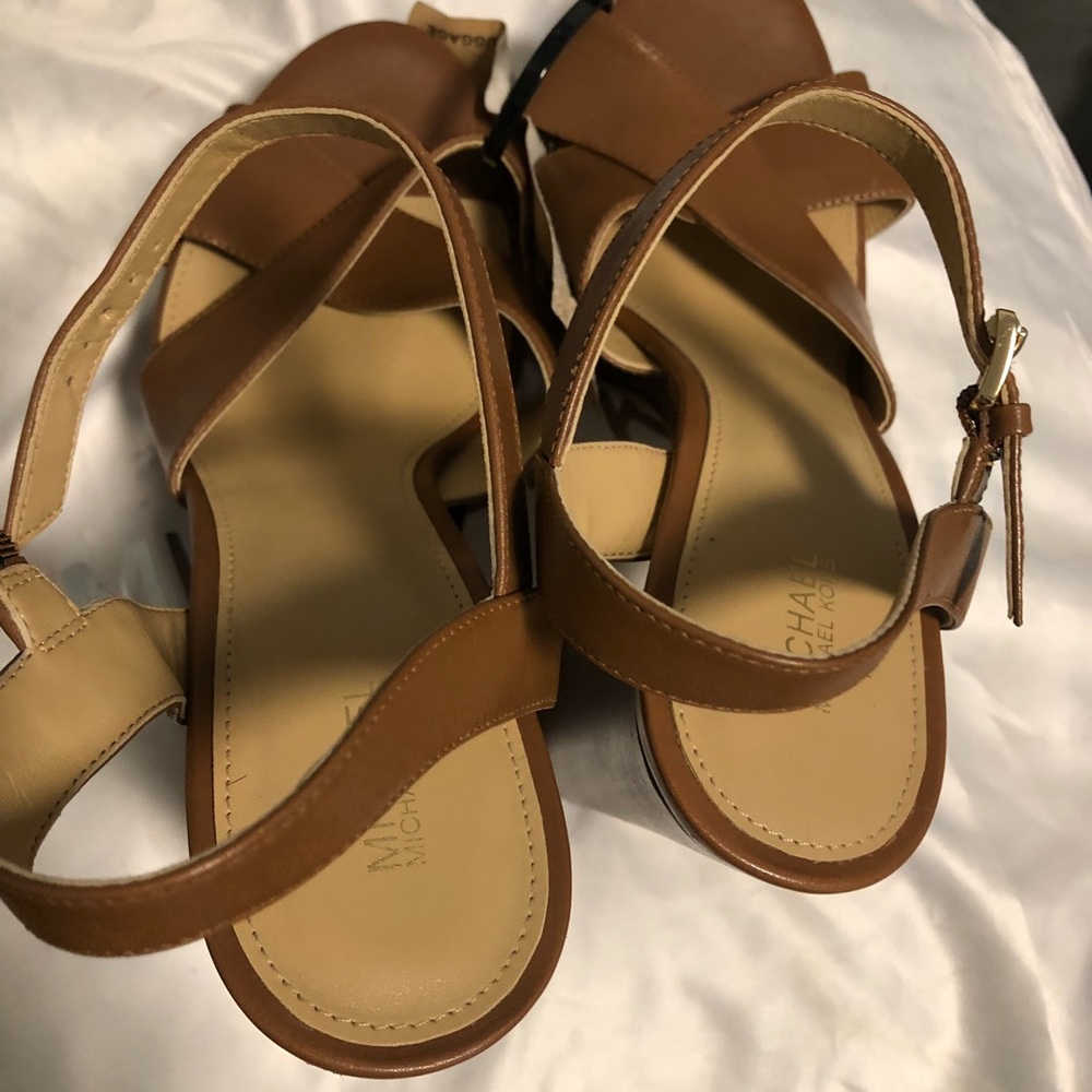 Chunky Heels New 5-1/2” W/ 1-1/2” Platform “‘New”’ - image 4